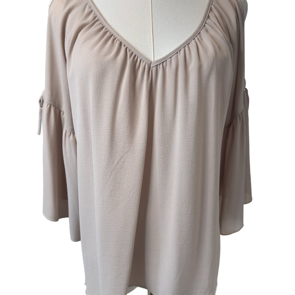 2/$30 Becca M Taupe Beige Textured 3/4 Sleeve Top Tie Detail Polyester